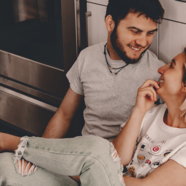 5 Stages of a Relationship